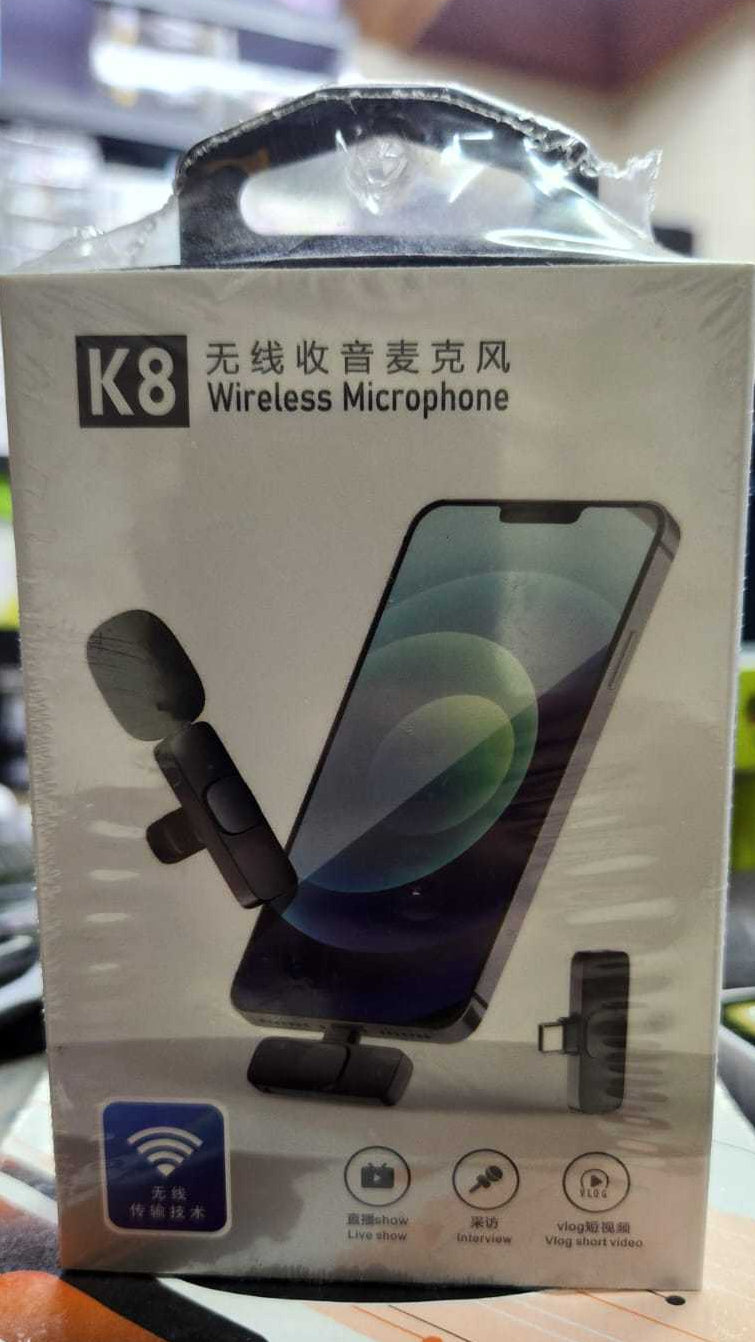 K8 wireless microphone packaging with a smartphone illustration on a white background.